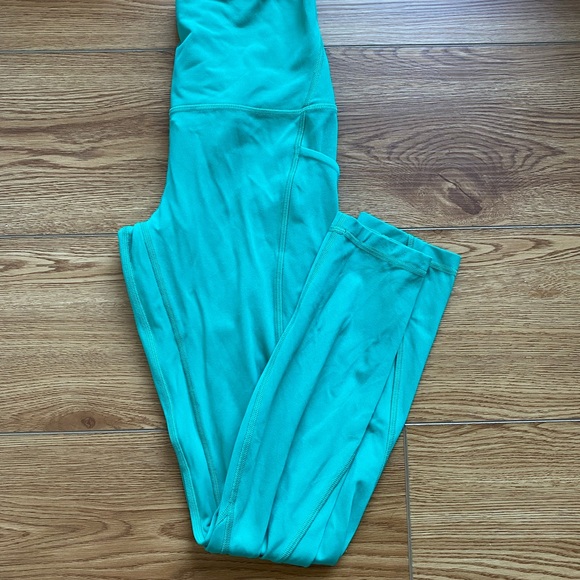 Lululemon Align High Rise Pant with Pockets 25” in Maldives Green - Picture 5 of 11